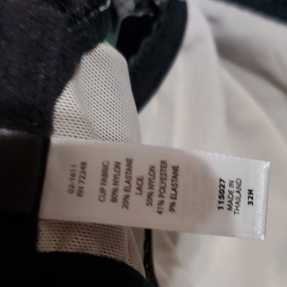 Paramour Lou Lou 32H in Black - Picture 3 of 3